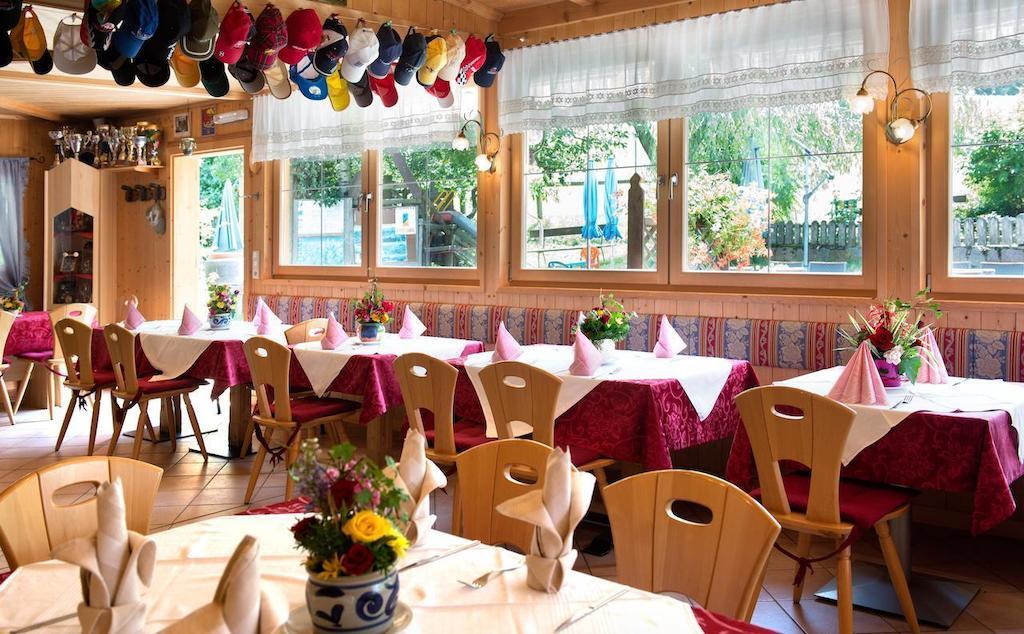Gasthof Zum Schlern ฟีแอ ภายนอก รูปภาพ